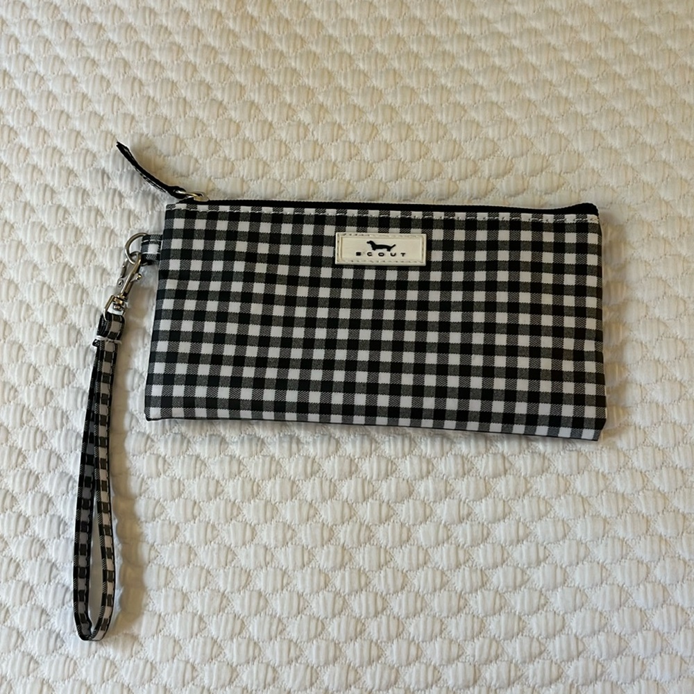 Scout Wristlet